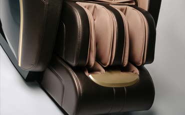 Воздушно-компрессионный массаж стоп - Массажное кресло Bodo Kern biue ligh beige